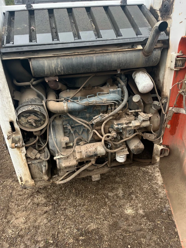 2004 Bobcat 763, dovoz Kanada — foto 4 z 5