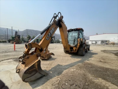 2012 Case 580SN, 1 mth, dovoz Kanada — foto 4 z 5