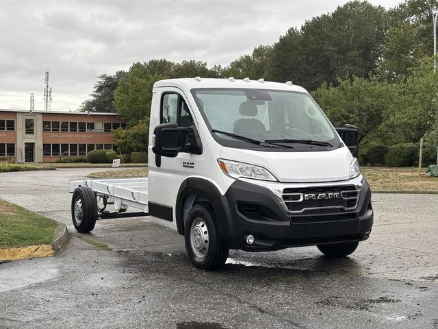 2023 RAM, 57 mth, dovoz Kanada — foto 2 z 5