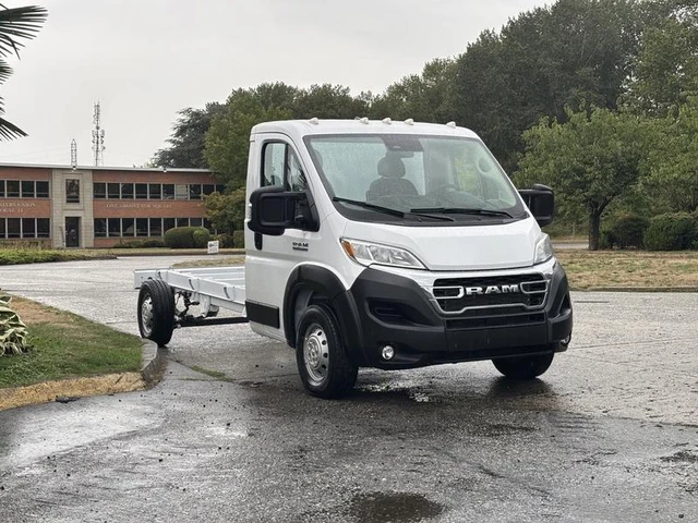2023 RAM, 97 mth, dovoz Kanada — foto 2 z 5
