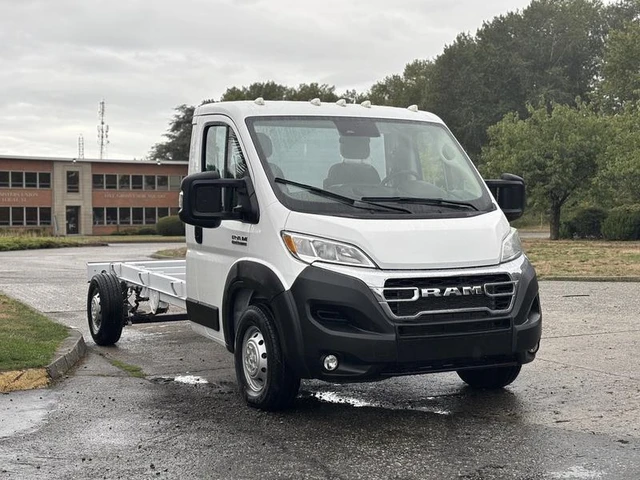 2023 RAM, 145 mth, dovoz Kanada — foto 2 z 5