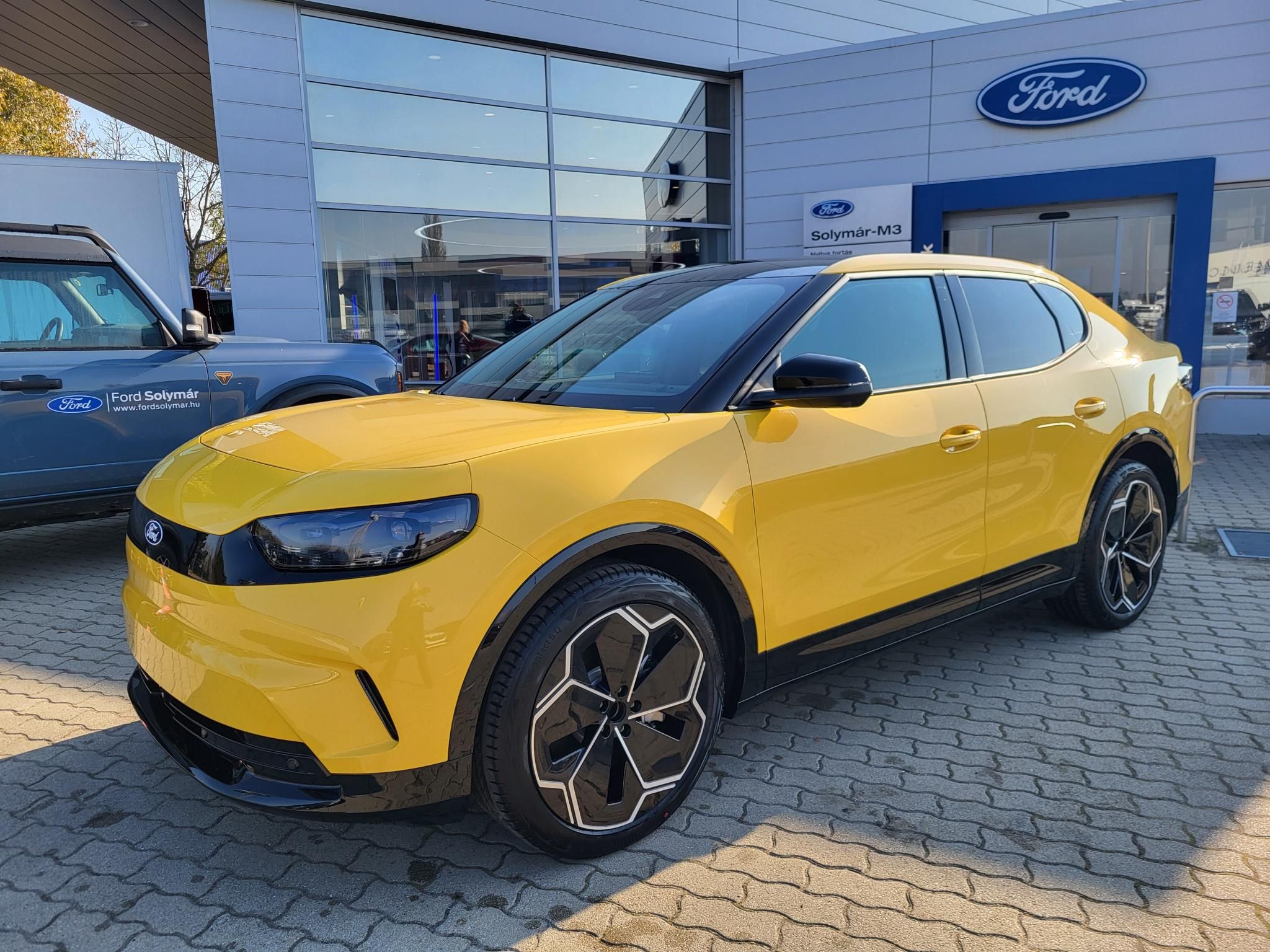 2026 Ford, 464 km, Maďarsko — foto 1