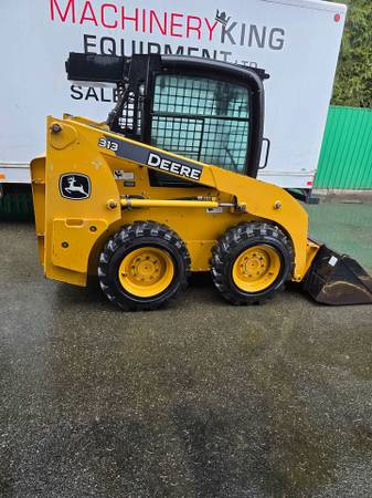 John Deere 313, dovoz Kanada — foto 3 z 5