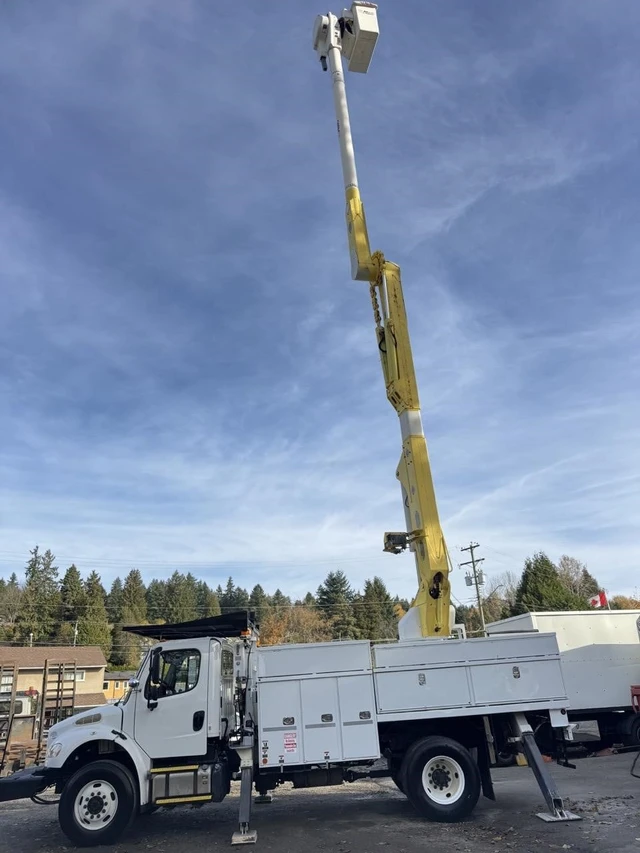 2014 ALTEC, 83 000 mth, dovoz Kanada — foto 5 z 5