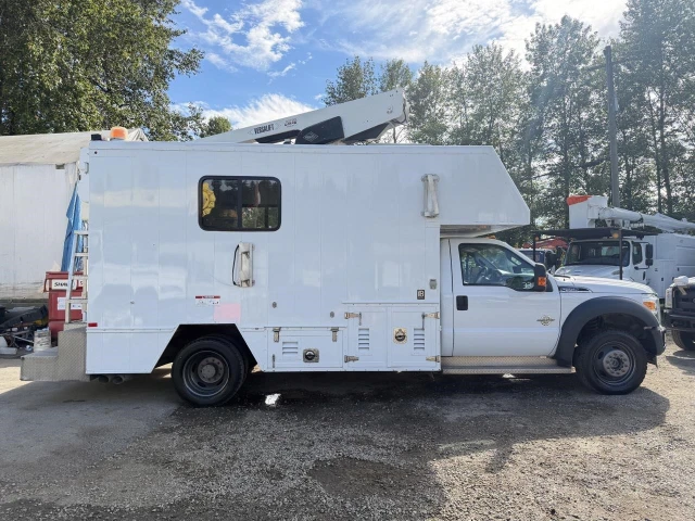 2016 VERSALIFT, 224 000 mth, dovoz Kanada — foto 2 z 5
