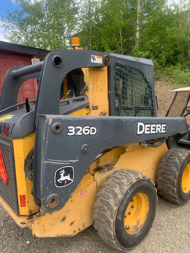 John Deere 326D, 7 241 mth, dovoz Kanada — foto 3 z 5