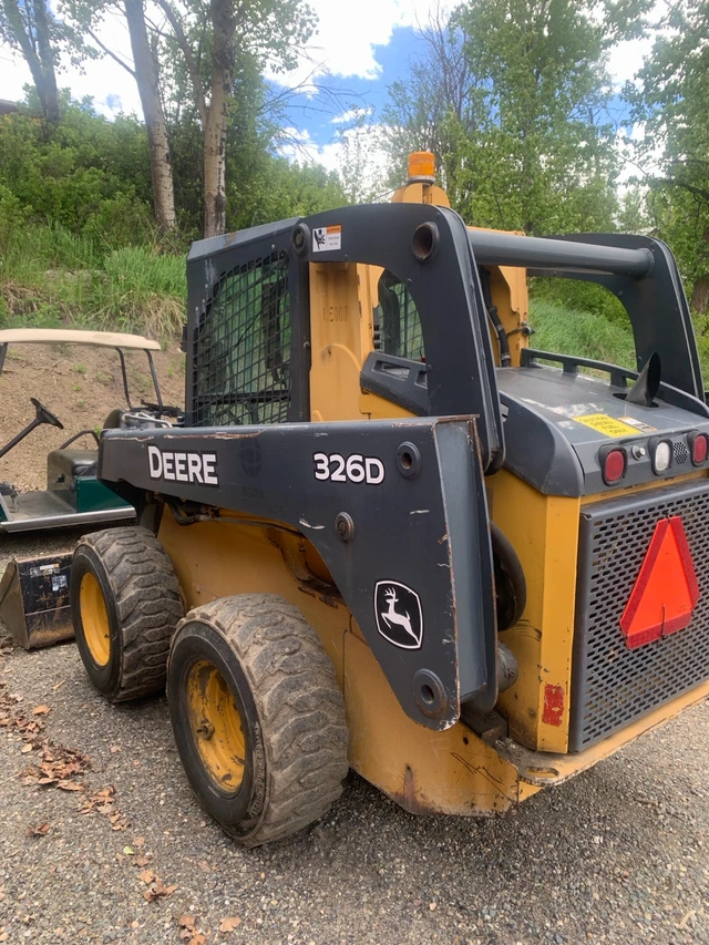 John Deere 326D, 7 241 mth, dovoz Kanada — foto 5 z 5