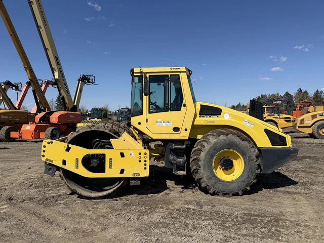 2016 BOMAG, 1 mth, dovoz Kanada — foto 5 z 5