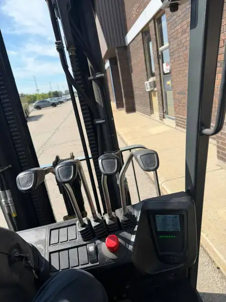 2018 Linde E25C, dovoz Kanada — foto 9 z 10