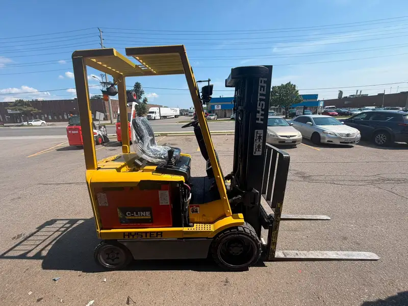 2003 Hyster E50XM, dovoz Kanada — foto 5 z 9