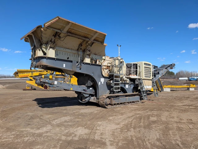 2013 Caterpillar METSO, 1 mth, dovoz Kanada — foto 2 z 5