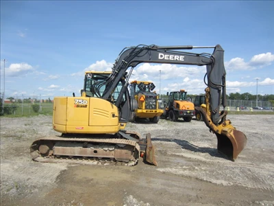 2012 John Deere 75D, 1 mth, dovoz Kanada — foto 4 z 5