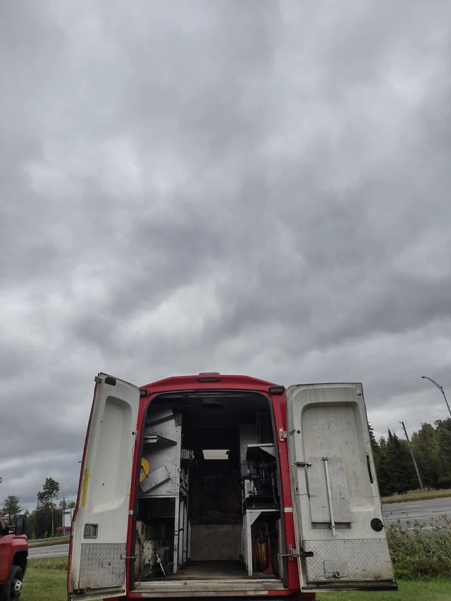 2015 BOÎTE, dovoz Kanada — foto 2 z 5