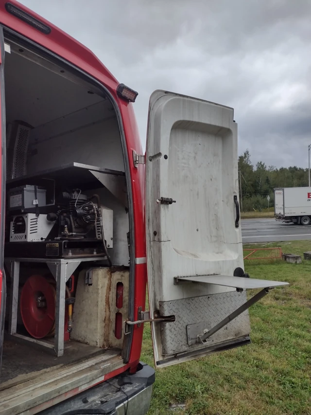 2015 BOÎTE, dovoz Kanada — foto 4 z 5