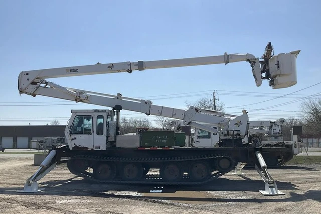 2005 BUCKET, 5 000 mth, dovoz Kanada — foto 3 z 5