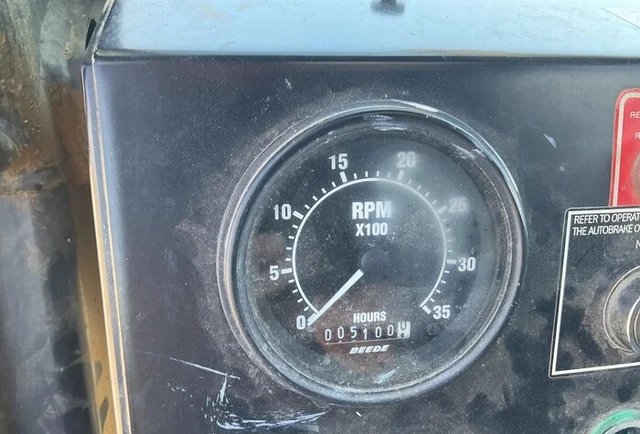 2005 BUCKET, 5 000 mth, dovoz Kanada — foto 4 z 5