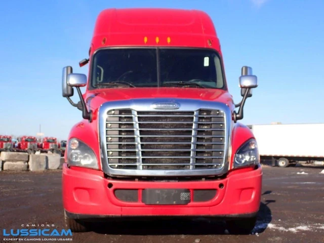 2015 FREIGHTLINER, 1 968 737 mth, dovoz Kanada — foto 2 z 5
