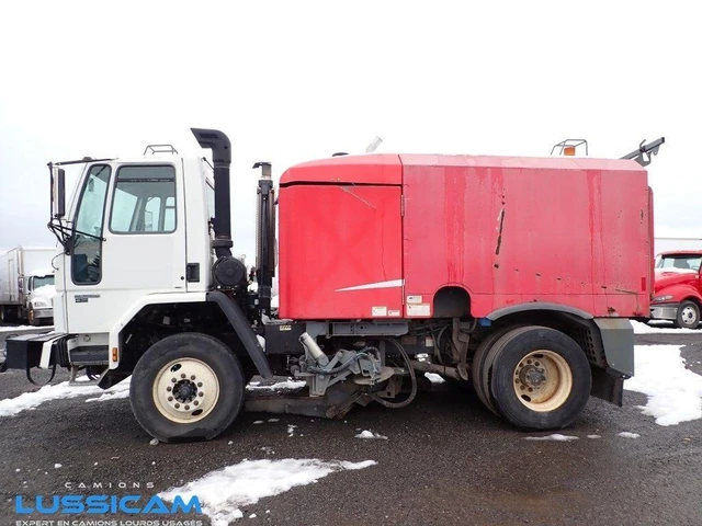 2006 STERLING, 91 486 mth, dovoz Kanada — foto 4 z 5
