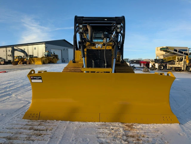 2018 Caterpillar D6T, 1 mth, dovoz Kanada — foto 2 z 5