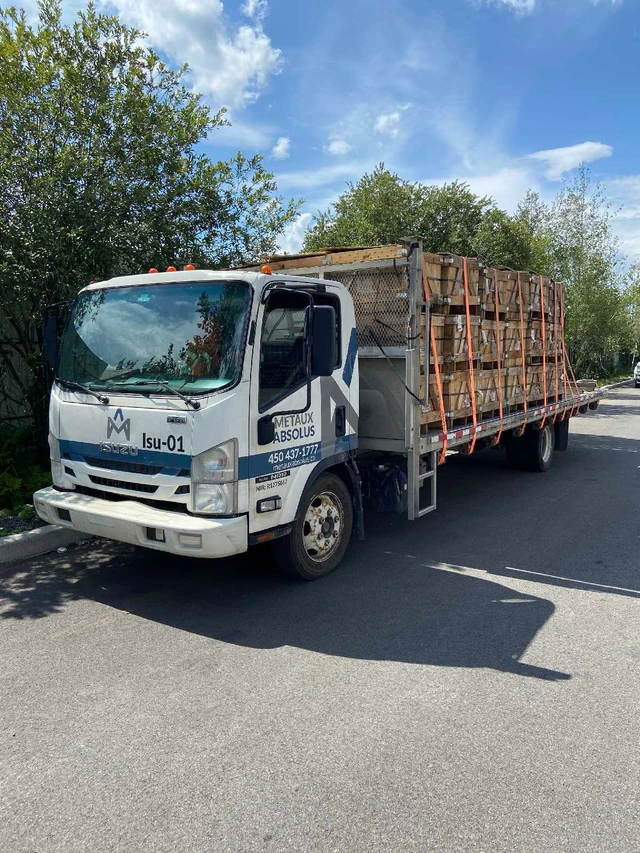 2018 ISUZU, 400 000 mth, dovoz Kanada — foto 2 z 2