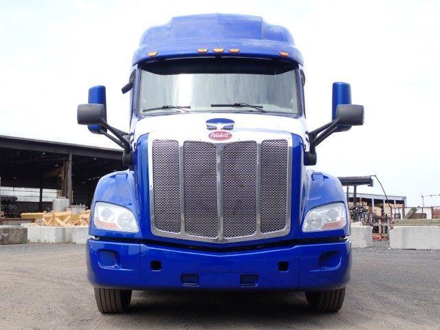 2020 PETERBILT, 817 227 mth, dovoz Kanada — foto 2 z 5