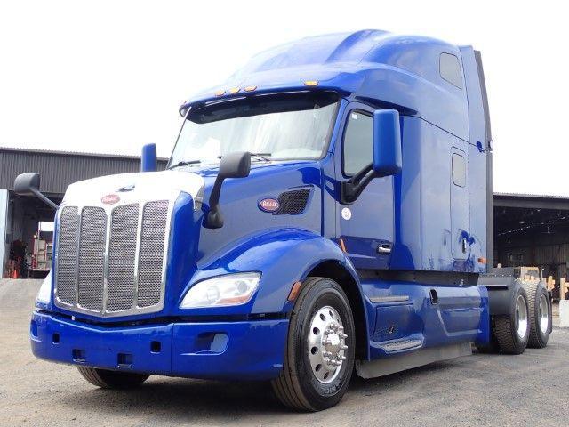 2020 PETERBILT, 817 227 mth, dovoz Kanada — foto 3 z 5