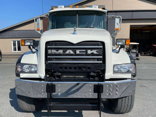 2013 MACK, 340 183 mth, dovoz Kanada — foto 2 z 5