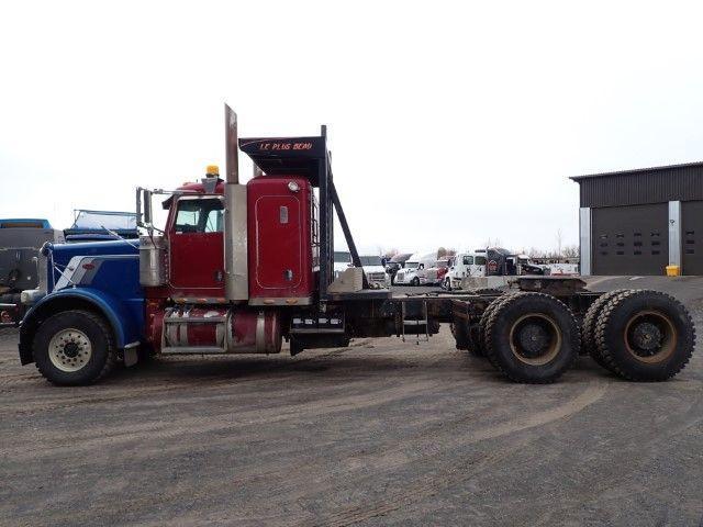 2015 PETERBILT, 1 228 740 mth, dovoz Kanada — foto 4 z 5