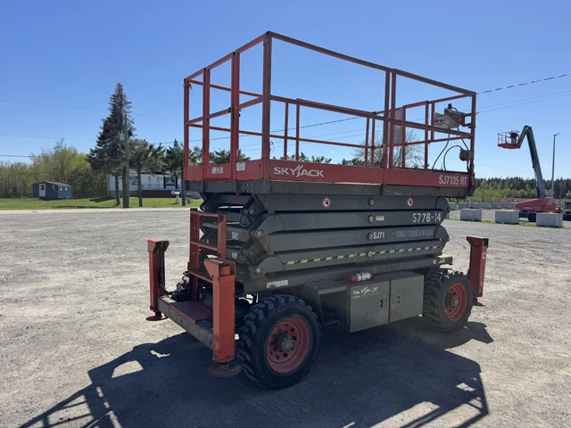 2012 Kubota SKYJACK, 1 mth, dovoz Kanada — foto 4 z 5