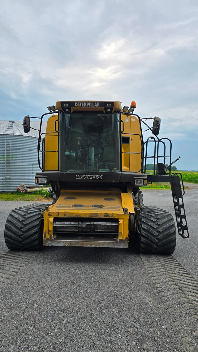2002 Caterpillar BATTEUSE, 6 000 mth, dovoz Kanada — foto 4 z 5