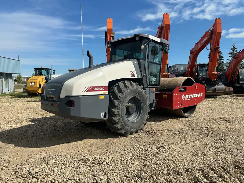 2022 Dynapac CA6000D, dovoz Kanada — foto 2 z 4