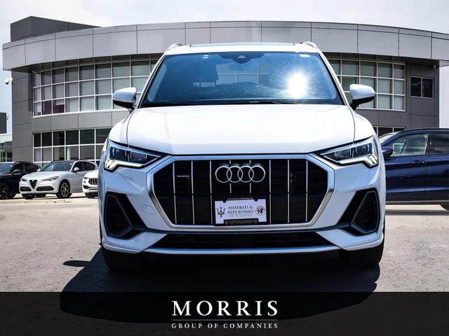 2022 Audi Q3 Technik, bílá, 46 500 km, dovoz Kanada — foto 2 z 15