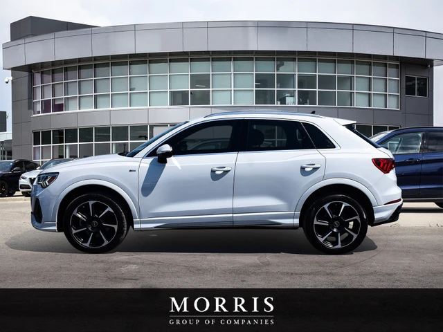 2022 Audi Q3 Technik, bílá, 46 500 km, dovoz Kanada — foto 3 z 15