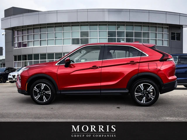 2026 Mitsubishi Eclipse Cross ES, červená, 380 km, dovoz Kanada — foto 3 z 15