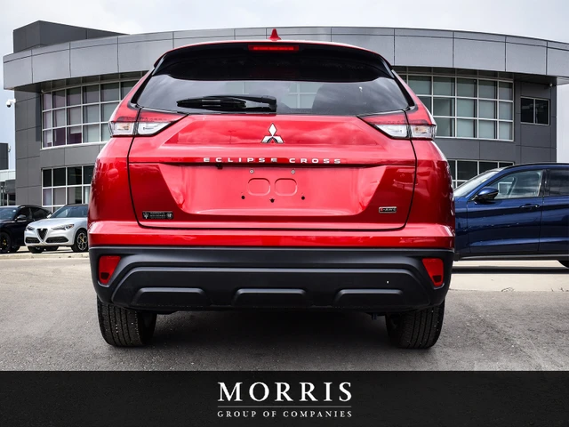 2026 Mitsubishi Eclipse Cross ES, červená, 380 km, dovoz Kanada — foto 5 z 15