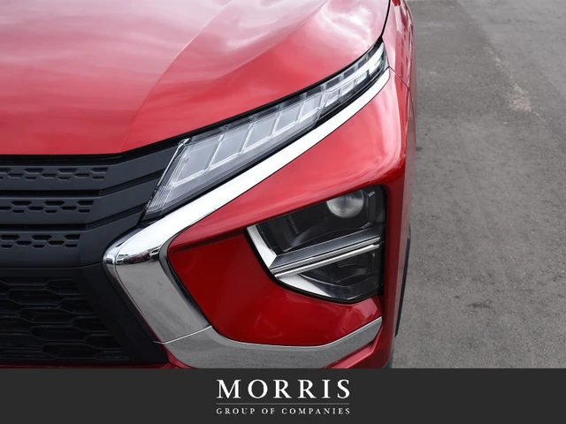 2026 Mitsubishi Eclipse Cross ES, červená, 380 km, dovoz Kanada — foto 6 z 15