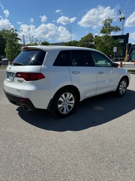 2011 Acura RDX Tech Pkg, bílá, 163 127 km, dovoz Kanada — foto 5 z 12