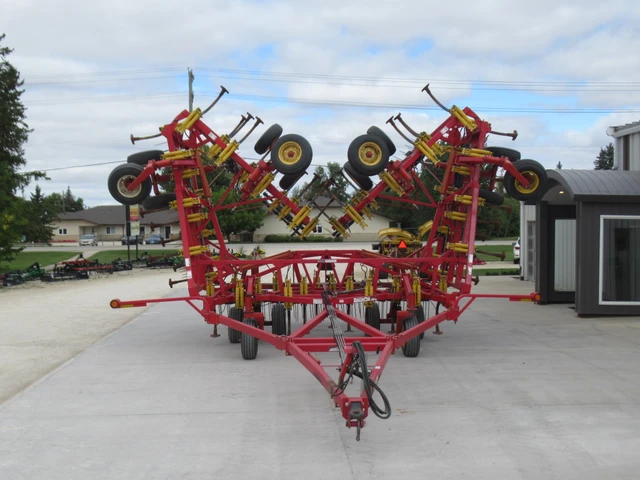 2016 BOURGAULT, 1 mth, dovoz Kanada — foto 2 z 5