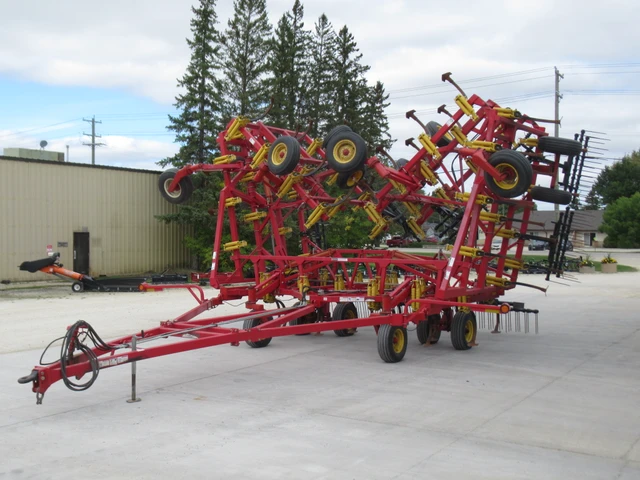 2016 BOURGAULT, 1 mth, dovoz Kanada — foto 3 z 5