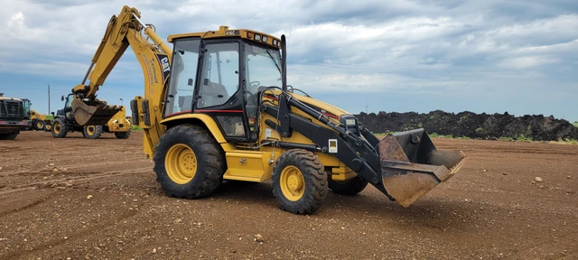 Caterpillar 416C, 1 mth, dovoz Kanada — foto 2 z 5
