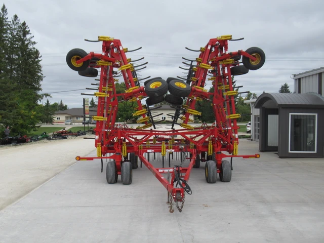 2017 BOURGAULT, 1 mth, dovoz Kanada — foto 2 z 5