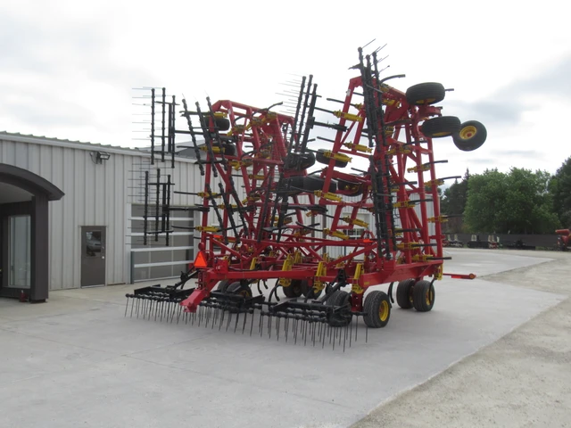 2017 BOURGAULT, 1 mth, dovoz Kanada — foto 4 z 5