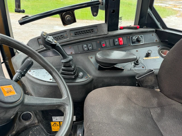 2018 JCB LOADER, dovoz Kanada — foto 4 z 5