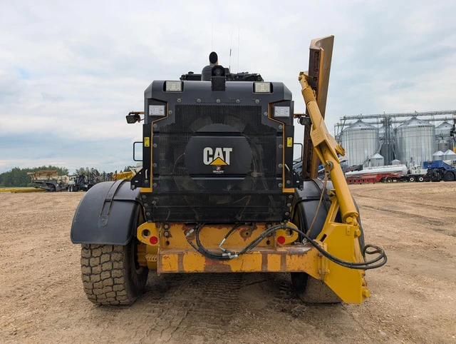 2018 Caterpillar 14M3, 1 mth, dovoz Kanada — foto 5 z 5