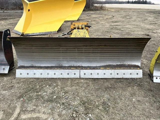 Caterpillar WELDCO, 1 mth, dovoz Kanada — foto 2 z 5
