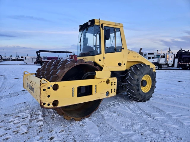 2013 BOMAG, 1 mth, dovoz Kanada — foto 2 z 5