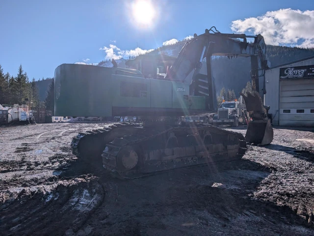 2005 John Deere, 1 mth, dovoz Kanada — foto 4 z 5