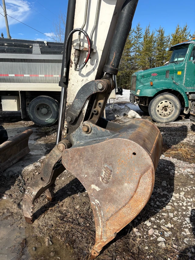 Bobcat 442, dovoz Kanada — foto 3 z 5