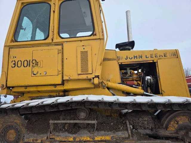 John Deere TRACK, dovoz Kanada — foto 1