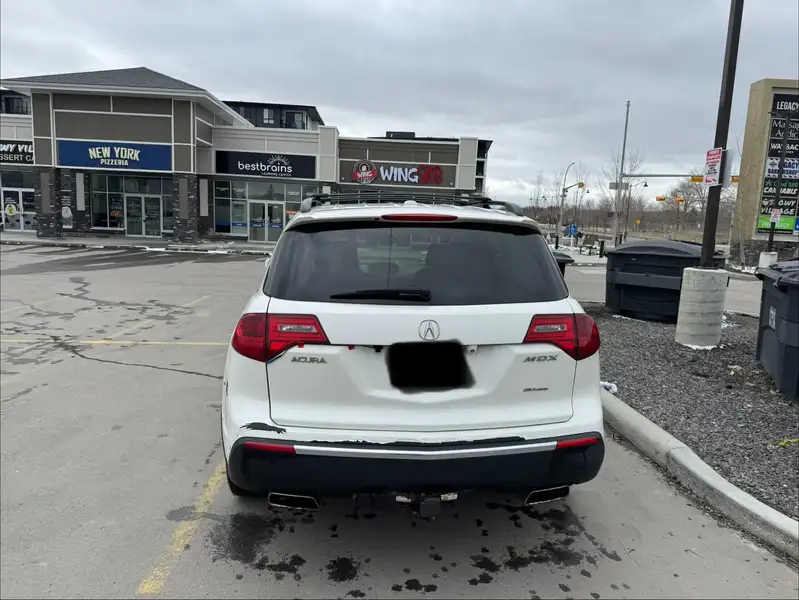 2011 Acura MDX Tech Pkg, bílá, 223 643 km, dovoz Kanada — foto 5 z 12